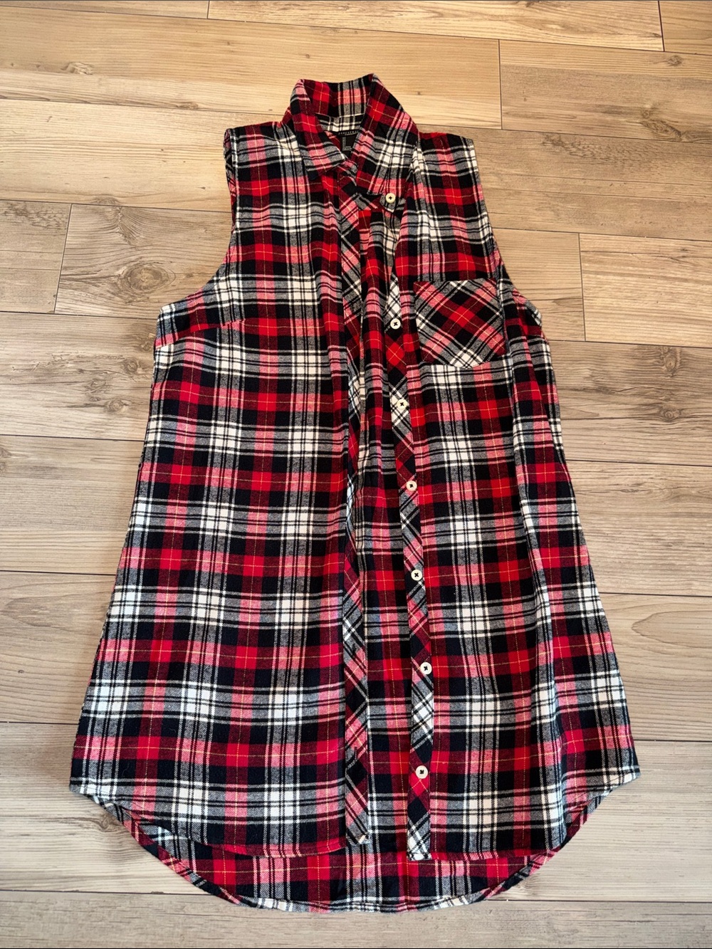 Forever 21 Red Black White Plaid Sleeveless Button-Front Dress